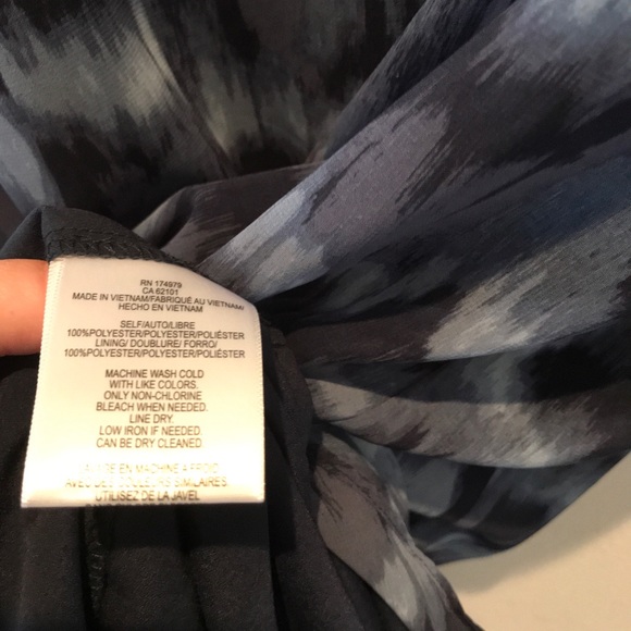 BCBG Maxazria Crepe Lined Dress - Picture 5 of 8